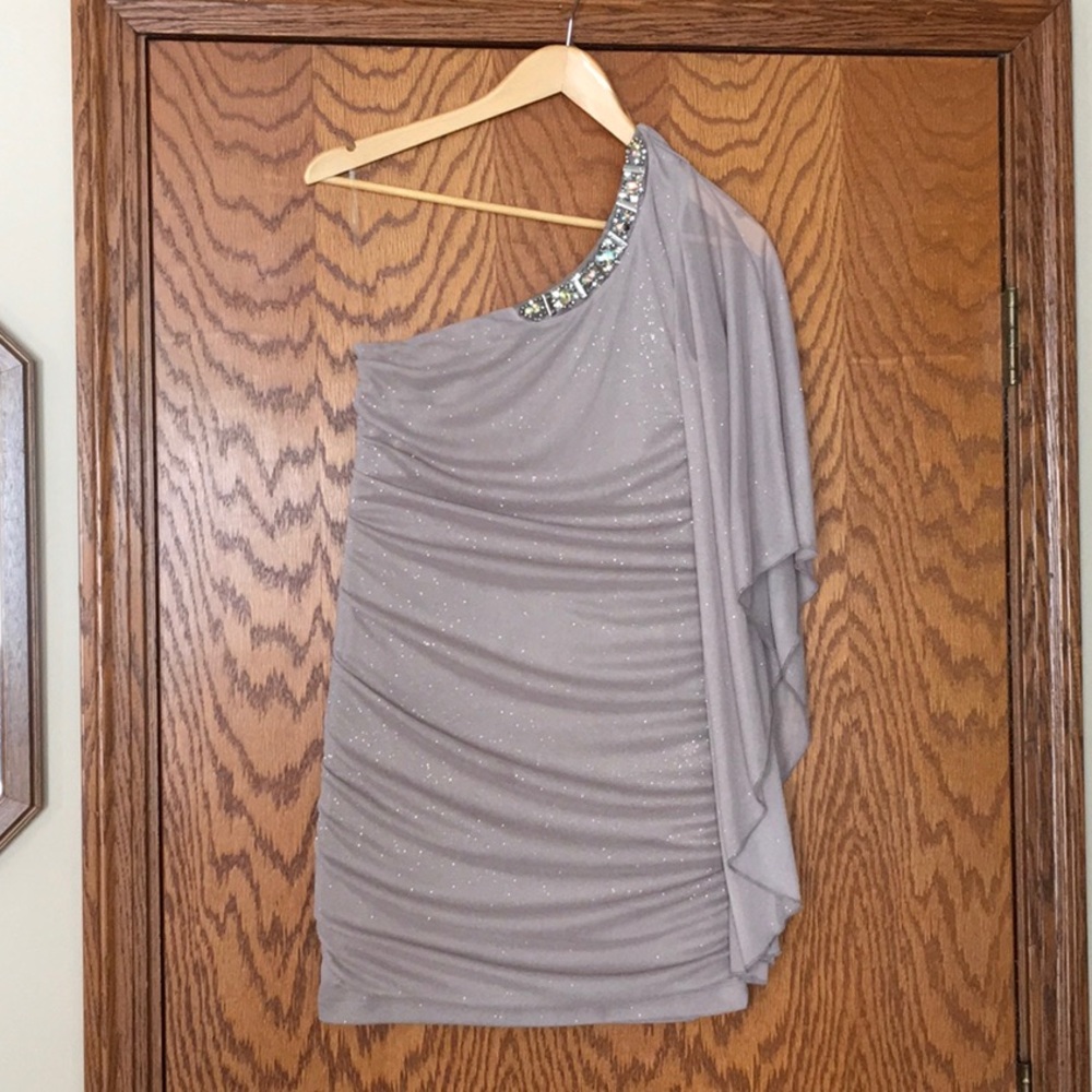 Junior Homecoming / Formal Dress